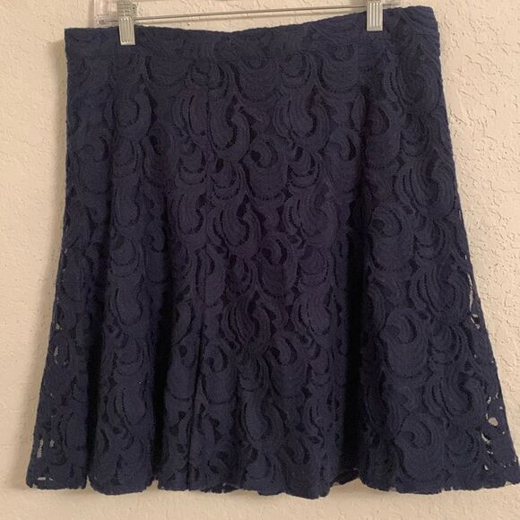DKNYCLace Flare Navy Skirts Size 14 - Picture 1 of 7